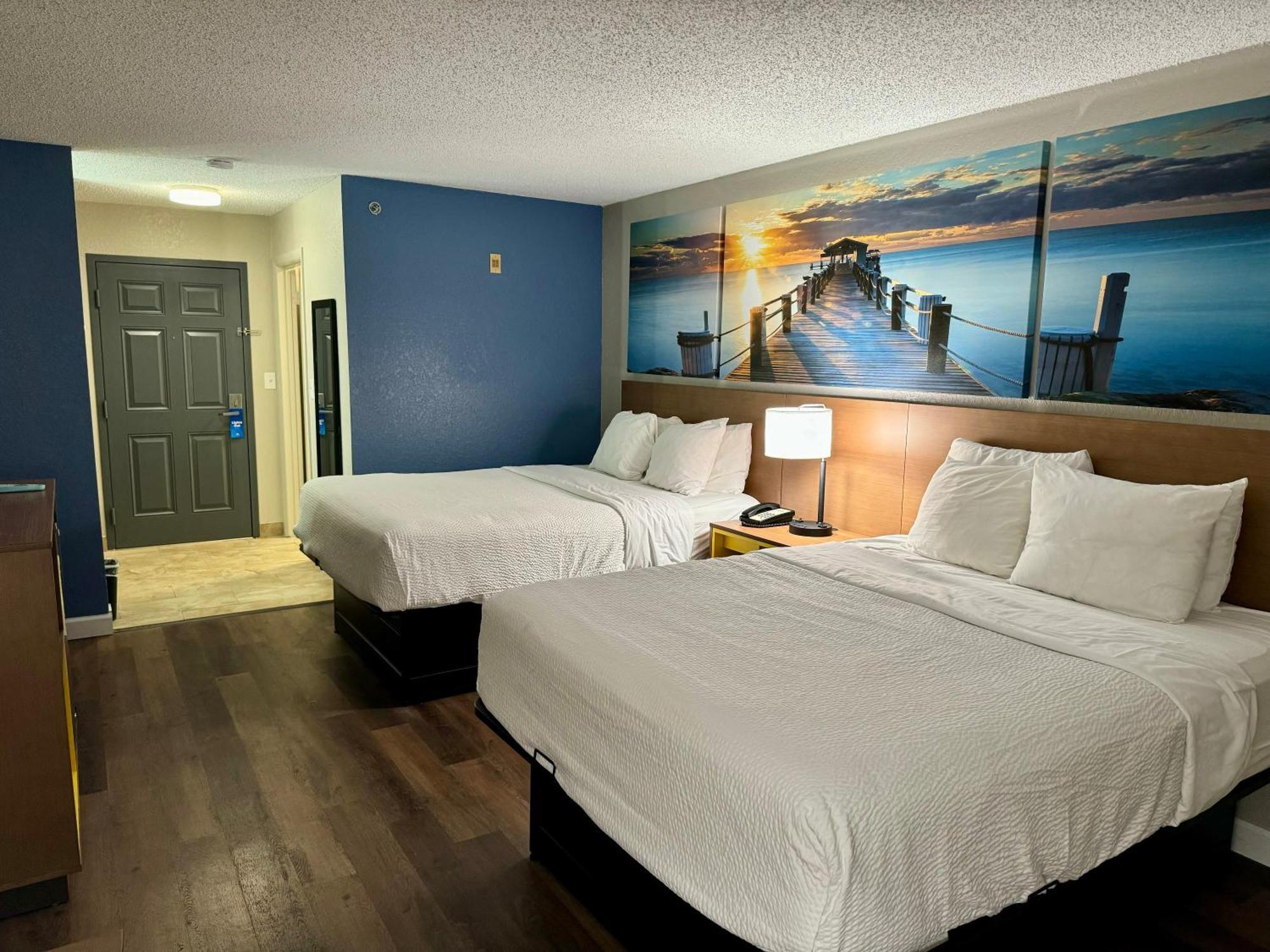 Days Inn By Wyndham Sarasota I-75 Vamo Exterior foto