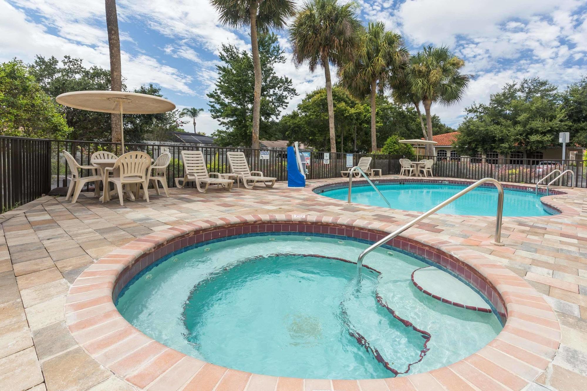 Days Inn By Wyndham Sarasota I-75 Vamo Exterior foto